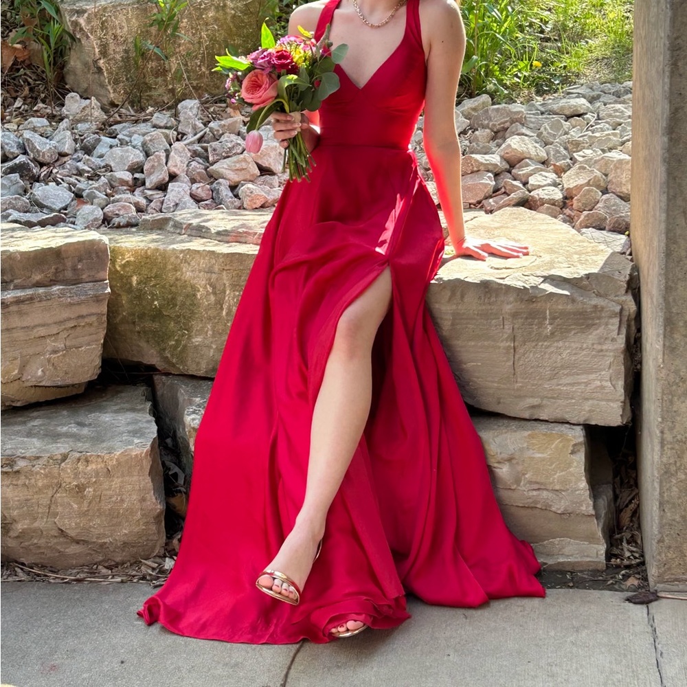 Chic Scarlet Prom Dress